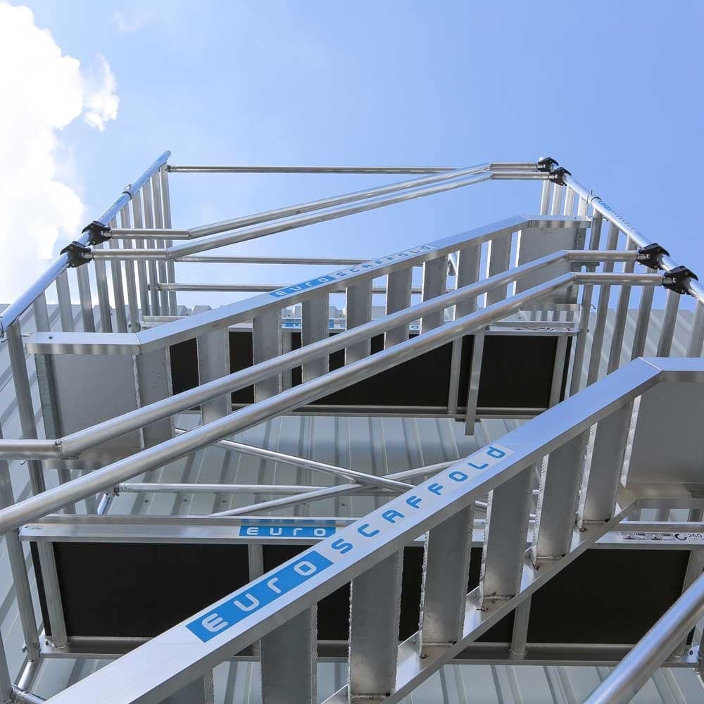 euroscaffold-trappentoren-135x250-42m-werkhoogte (1)