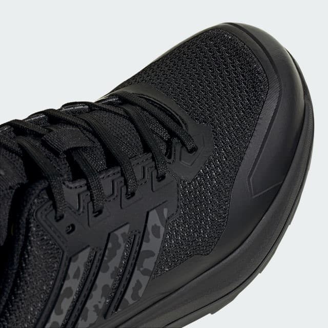 ADIDAS PRO WORK Aedus Low Woman S1PS